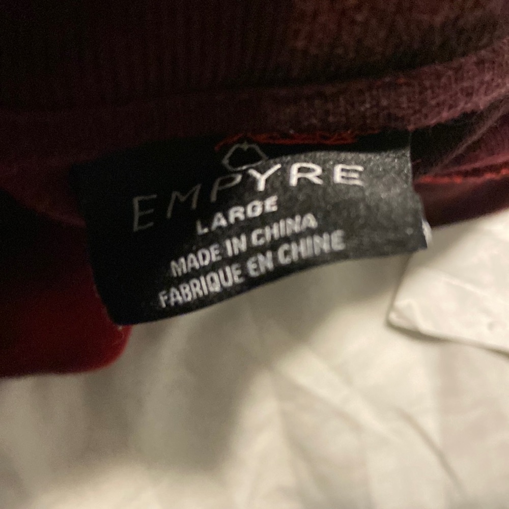 Empyre red/black tie dye